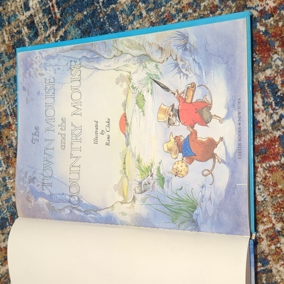 The Town Mouse & The Country Mouse Hardback Book - 1982 - Picture 9 of 9